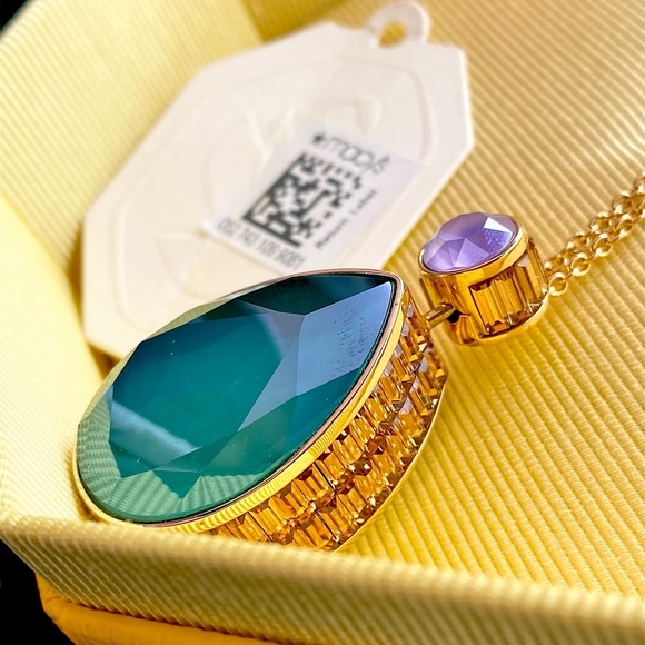 Swarovski “Orbita” Reversible Drop Cut, Multicolored Necklace - Picture 6 of 16